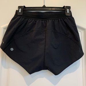 LULULEMON BLACK RUNNING SHORTS